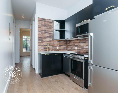 99 Varet Street - Photo Thumbnail 1