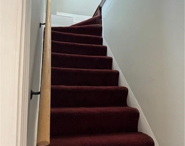 34 Syracuse Street - Photo Thumbnail 10