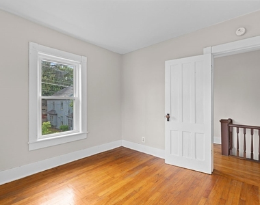 109 Center Street - Photo Thumbnail 16