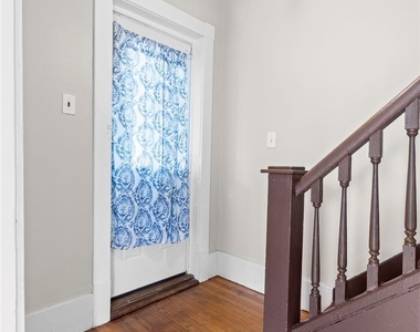 109 Center Street - Photo Thumbnail 8
