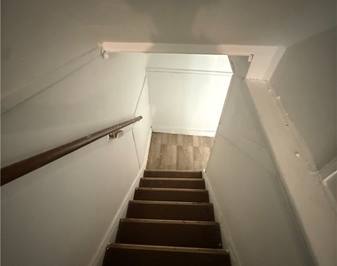 1702 E Fayette Street - Photo Thumbnail 9