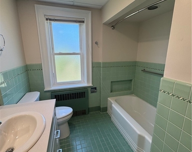 77 W Humboldt Parkway - Photo Thumbnail 12