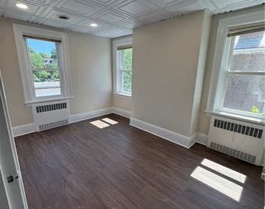 77 W Humboldt Parkway - Photo Thumbnail 15