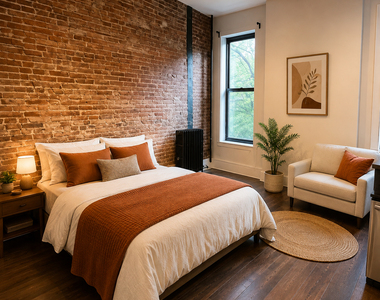 480 Greene Avenue - Photo Thumbnail 3