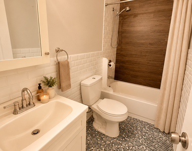 480 Greene Avenue - Photo Thumbnail 6