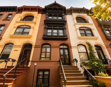 480 Greene Avenue - Photo Thumbnail 7