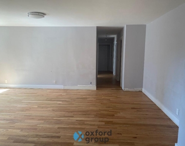E 38th St. - Photo Thumbnail 1