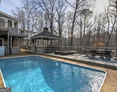 3932 Shoemaker Court - Photo Thumbnail 3
