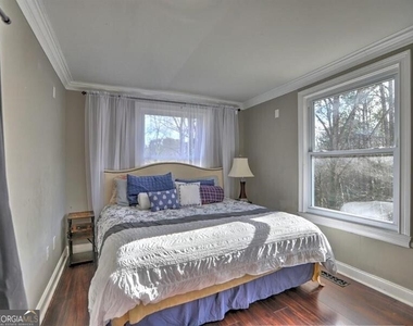 3932 Shoemaker Court - Photo Thumbnail 13