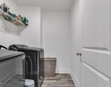 7689 Baron Road - Photo Thumbnail 19