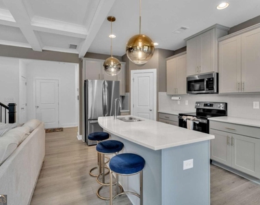 7689 Baron Road - Photo Thumbnail 12