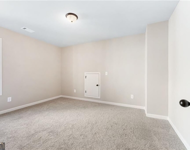 5714 Ridgewater Circle - Photo Thumbnail 24
