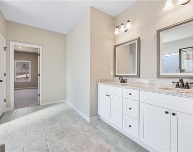 5714 Ridgewater Circle - Photo Thumbnail 19