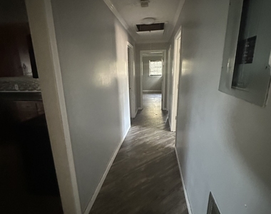 2638 Deeb Drive - Photo Thumbnail 1
