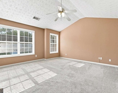 3063 Kentmere Drive - Photo Thumbnail 11