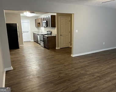307 N Church Street - Photo Thumbnail 1