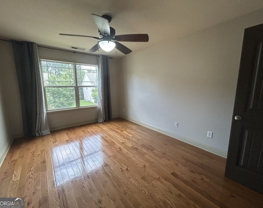 759 Lynnfield Drive - Photo Thumbnail 14