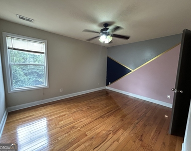 759 Lynnfield Drive - Photo Thumbnail 12