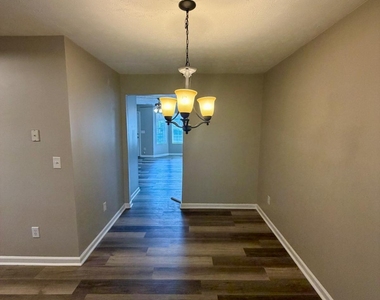 5696 Windfall Lane - Photo Thumbnail 3