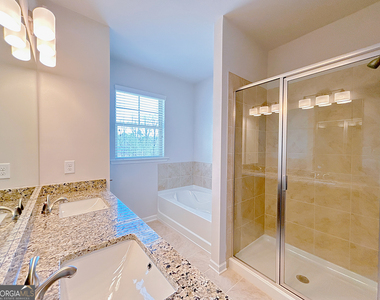 2586 Mills Commons Drive - Photo Thumbnail 12