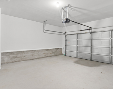 2586 Mills Commons Drive - Photo Thumbnail 18