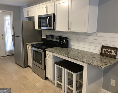 3272 Wheeler Street - Photo Thumbnail 13