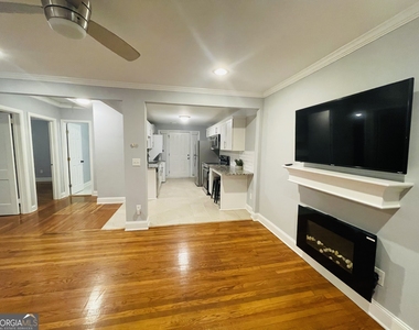 3272 Wheeler Street - Photo Thumbnail 2