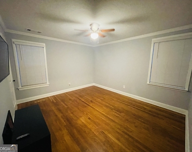 3272 Wheeler Street - Photo Thumbnail 7