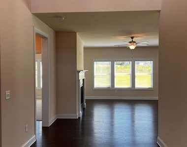 3755 Crestland Lane - Photo Thumbnail 7