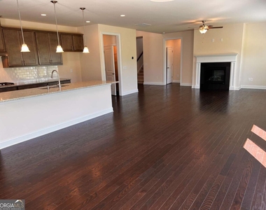 3755 Crestland Lane - Photo Thumbnail 3