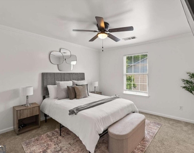 6720 Stoneleigh Way - Photo Thumbnail 19