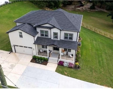 2910 Centerville Ros Road - Photo Thumbnail 1