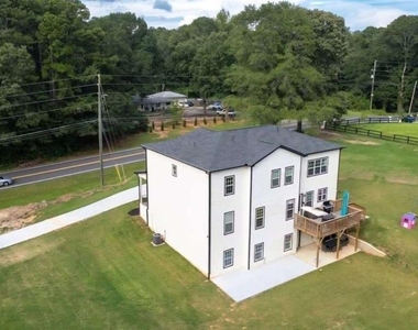 2910 Centerville Ros Road - Photo Thumbnail 14