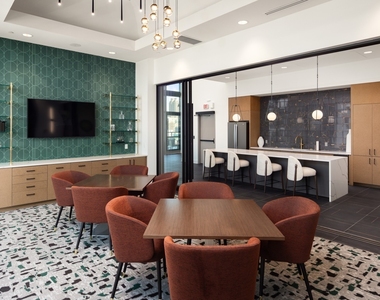 200 Nerem Street Nw - Photo Thumbnail 35