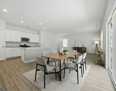 111 Horned Owl Avenue - Photo Thumbnail 2