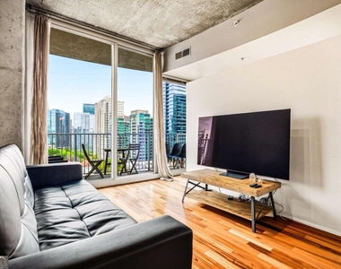 860 Peachtree Street - Photo Thumbnail 2