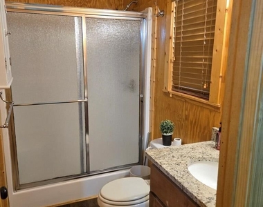 208 Brookwood Drive - Photo Thumbnail 2