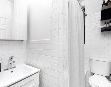223 Bainbridge Street #3R - Photo Thumbnail 10
