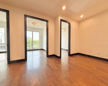 340 Irving Avenue - Photo Thumbnail 1