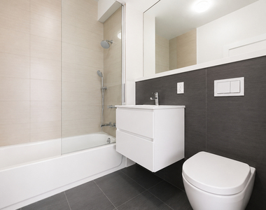 85 Rogers Avenue - Photo Thumbnail 8
