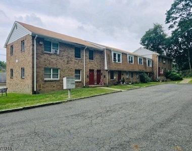 54 Mill St - Photo Thumbnail 1