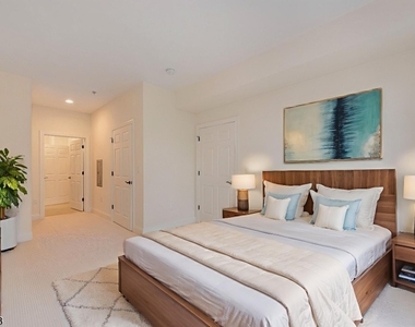 545 Morris Ave - Photo Thumbnail 14
