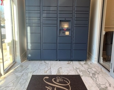 545 Morris Ave - Photo Thumbnail 21