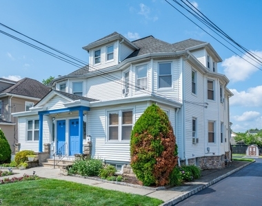 128 Wilson St - Photo Thumbnail 2
