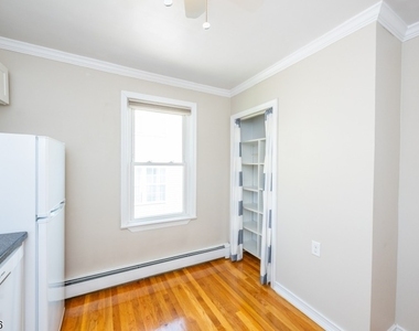128 Wilson St - Photo Thumbnail 7