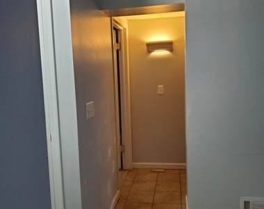 81 Western Ave - Photo Thumbnail 8