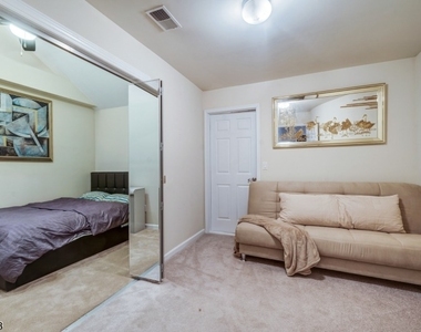 47 Schindler Ct - Photo Thumbnail 26