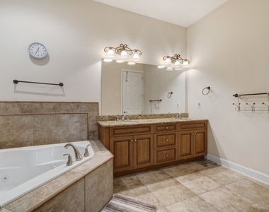 47 Schindler Ct - Photo Thumbnail 15