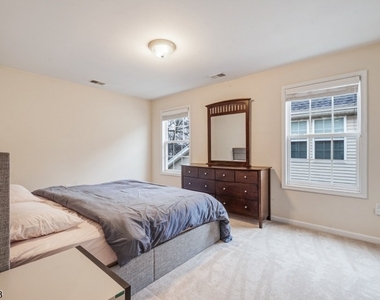 47 Schindler Ct - Photo Thumbnail 22