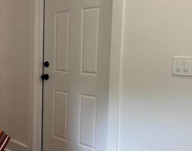 72 Western Ave Unit B - Photo Thumbnail 2